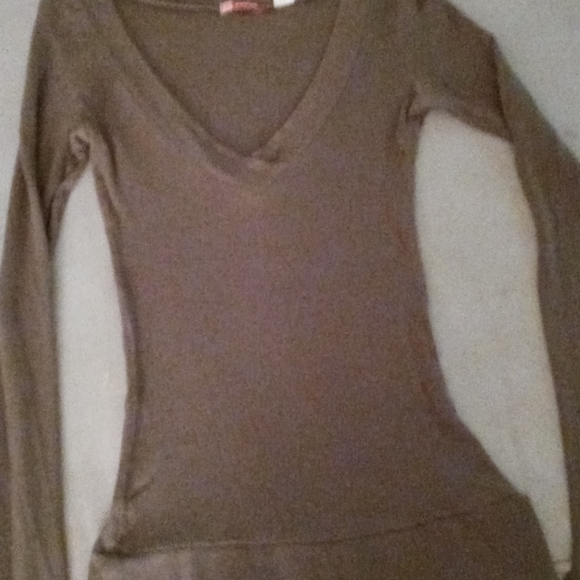 Sweater - Picture 2 of 4